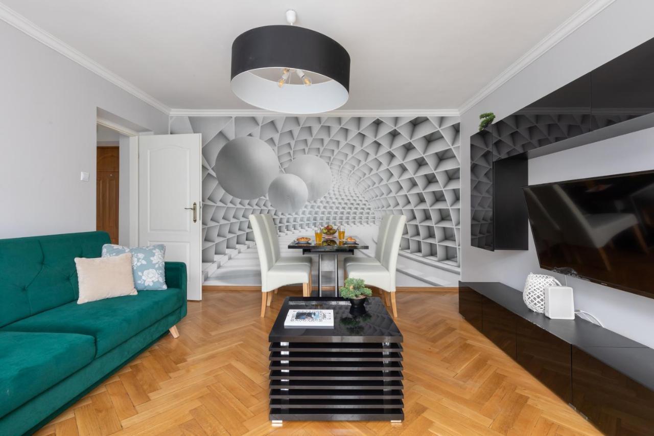 Rent Like - Hoza 38 Warszawa